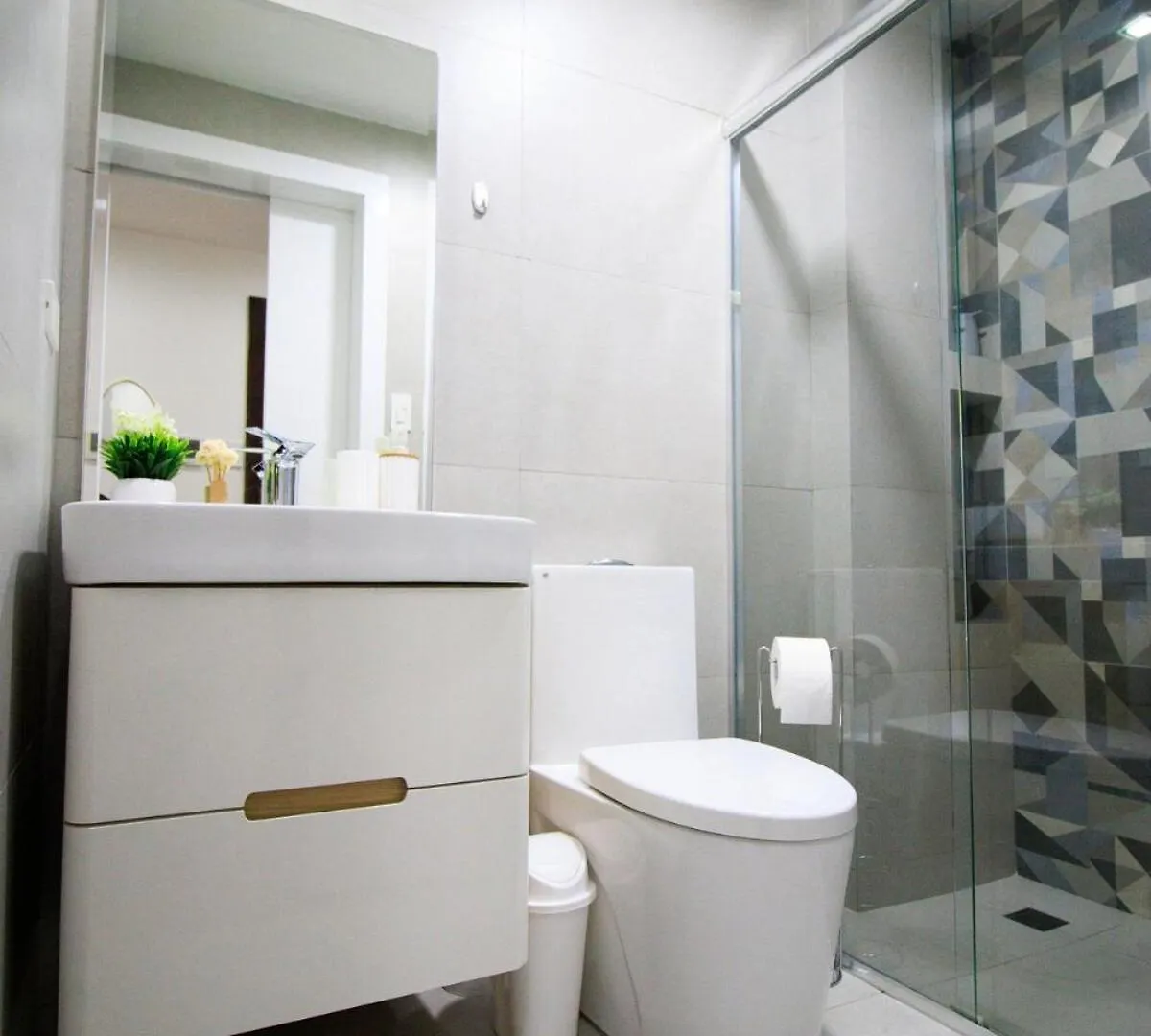 Moderna Suite En Cuenca - Kahlo Suites Эквадор